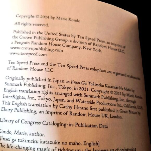 Marie Kondo The Life-Changing Magic of Tidying Up Hardbound NWT - Picture 8 of 8